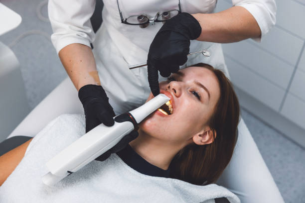 Best Emergency Tooth Extraction in Glenmoor, OH